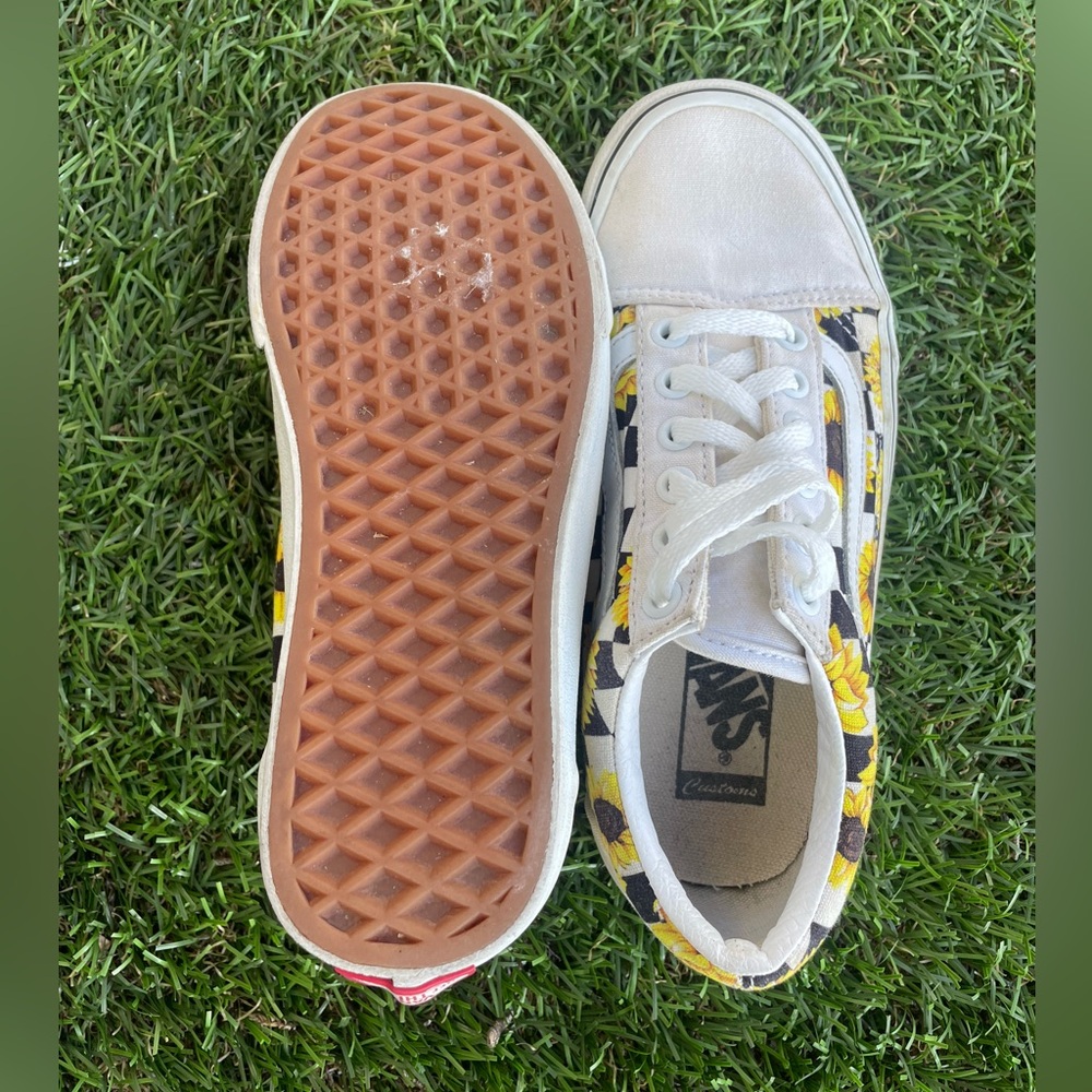Vans Customers Black/Yellow/White Sunflowers Old Skool Shoes Sz(4mens 5.5womens - Picture 7 of 7
